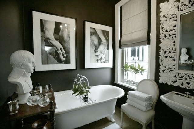 Grey and white classic bathroom