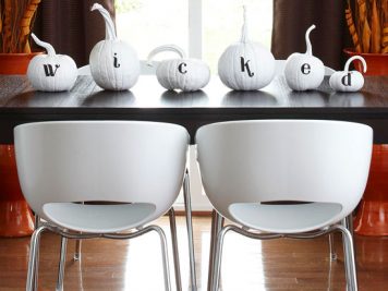 Whimsical pumpkin table display